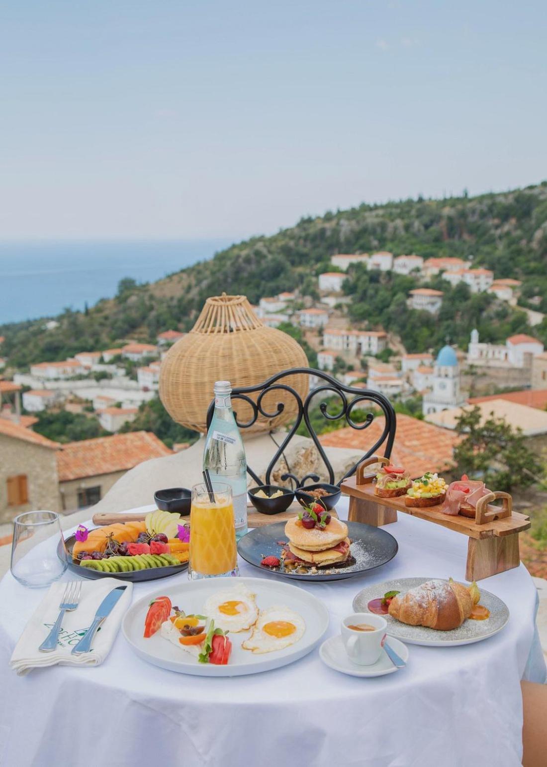Zoe Hora Hotel Dhërmi Kültér fotó